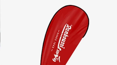 الأعلام واللافتات